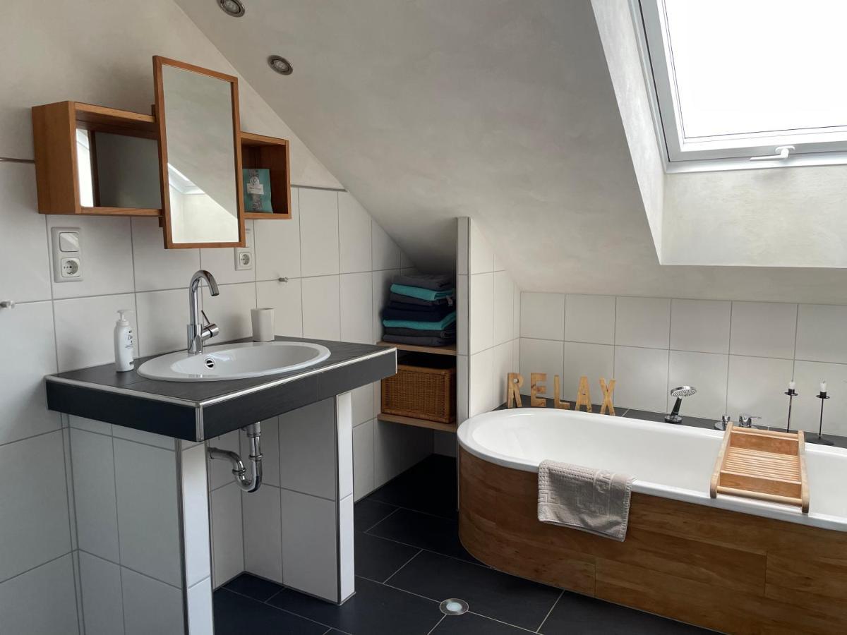Ferienwohnung Nussbaum-Nest Hausen (Rhon-Grabfeld) Exterior foto